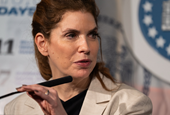 N.Y.C. Council Speaker Turns Up Pressure on Schools Chief Over Contracts