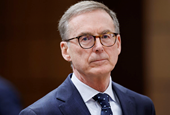 Canadian businesses need to adopt AI more widely, but risks remain, Bank of Canada governor says