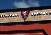 BJ’s Restaurants hires Darden marketer as brand president