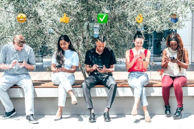 Is it Okay to Use Emojis at Work?