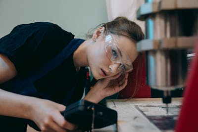 From School to Skill: How to Step Into the Workforce With Confidence