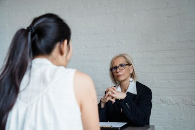 Vague and Inflated Responses During the Job Interview Are A No-No