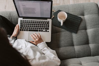 AI in Job Applications: Best Practices for Resumes and Cover Letters